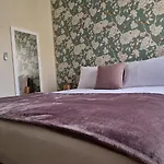 G&G Firenze One Station Apartment